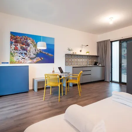 Palazzo Del Porto Apartment *
