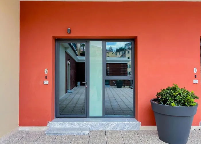 Palazzo Del Porto Genova