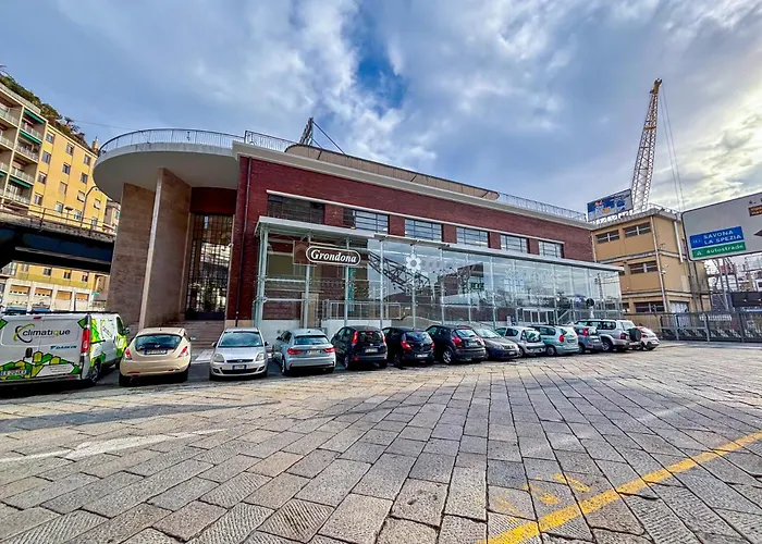 Palazzo Del Porto * Cenova