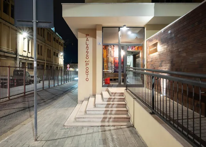 Palazzo Del Porto Genova