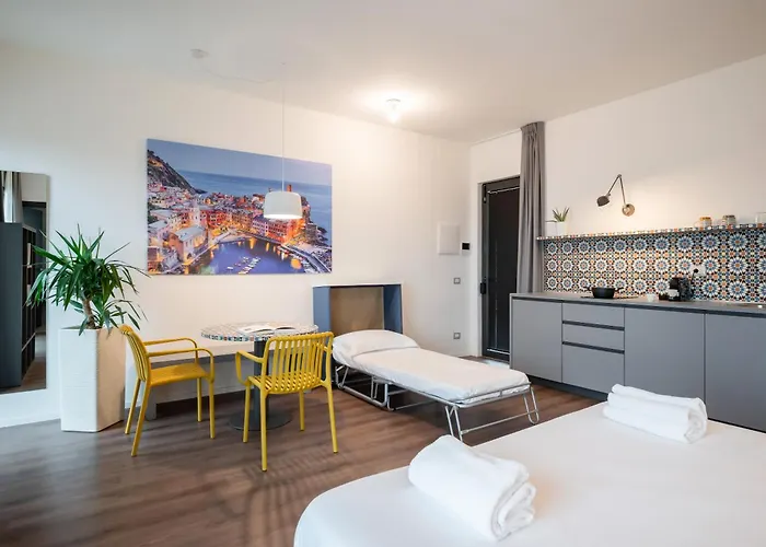 Palazzo Del Porto Genova